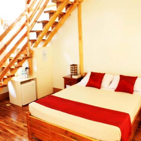 Palo Alto Bed & Breakfast Puerto Princesa Pokoj fotografie